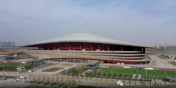 扎哈事務(wù)所設(shè)計(jì)的西安國(guó)際足球中心即將投入使用！