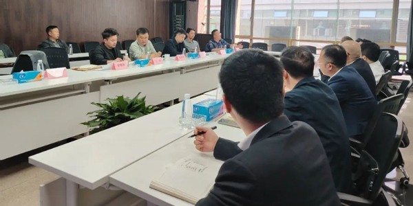 貴陽(yáng)市建筑設(shè)計(jì)院與中國(guó)五冶集團(tuán)開(kāi)展交流合作，共繪發(fā)展新藍(lán)圖